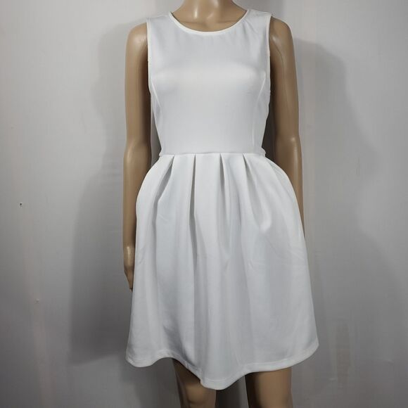 Apt 9 Women's White Fit and Flare Mini Dress - Picture 8 of 10